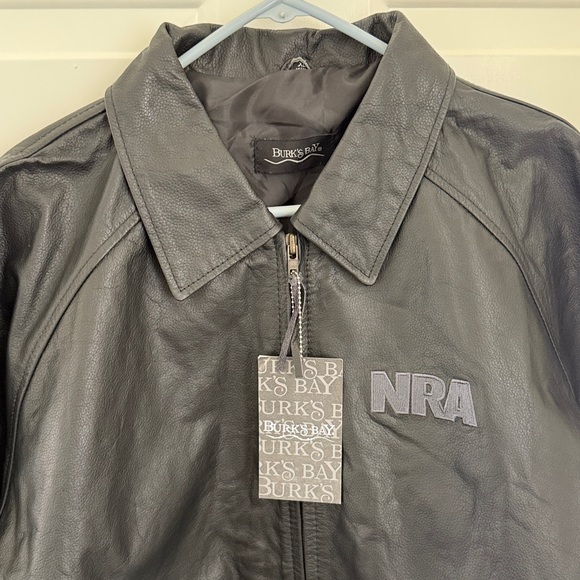 Burk’s Bay NRA Black Leather Bomber Jacket Size XL